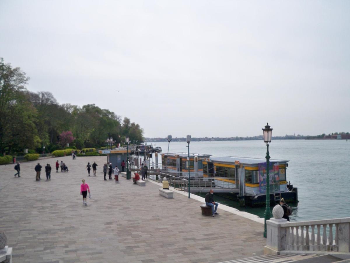 Appartement Locazione Mery Venise